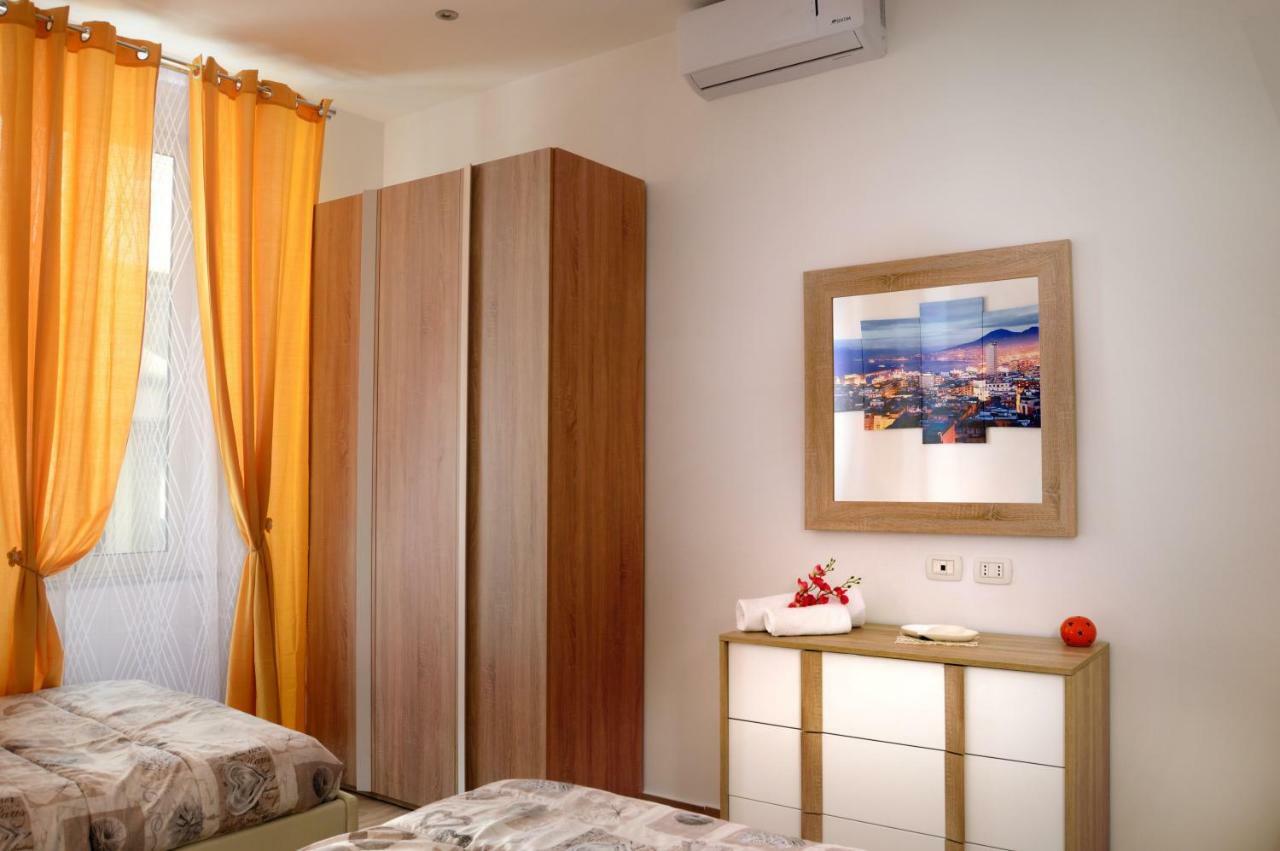 Alexandra Exclusive Apartment Неаполь Экстерьер фото